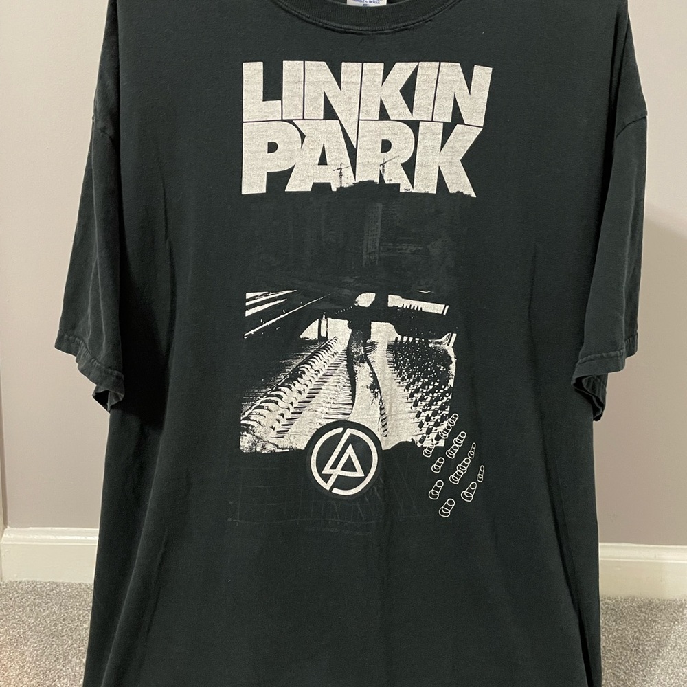 2000’s Linkin Park Tee